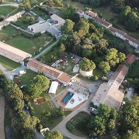 Gite De St Hilaire Soubise Kültér fotó