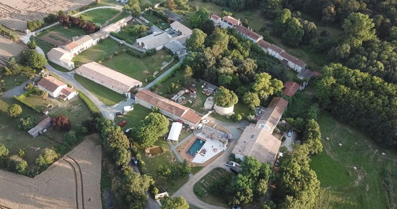 Gite De St Hilaire Soubise Kültér fotó